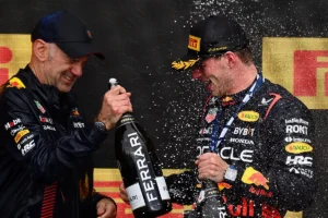 Adrian Newey Puji  Mental Max Verstappen yang Mirip Pembalap F1 Hebat Lainnya