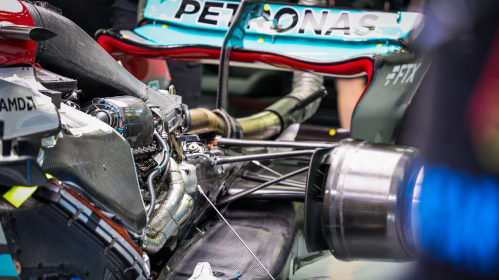 Mercedes Berhasil Atasi Masalah “Spiteful” pada Bagian Belakang Mobil