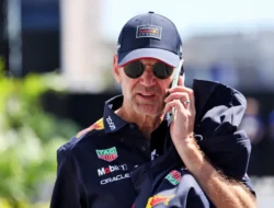 Adrian Newey Selangkah Lagi Keluar dari Red Bull