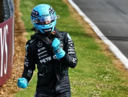 GP Inggris: George Russell Kalahkan Lewis Hamilton untuk Pole Position di Silverstone